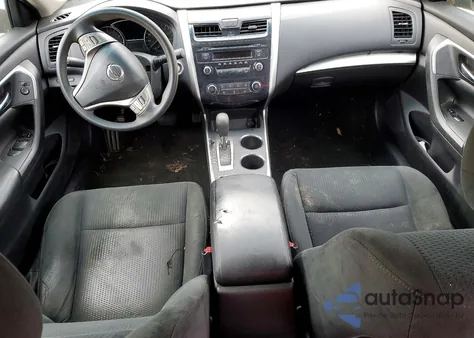 2015 Nissan Altima 2.5 из США, поврежденный, VIN 1N4AL3AP6FC298978